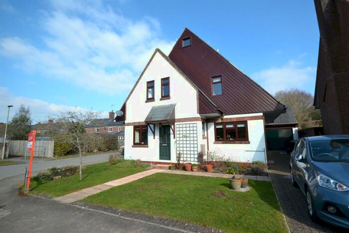 3 Bedroom Detached House For Sale In Sixpenny Handley, SP5