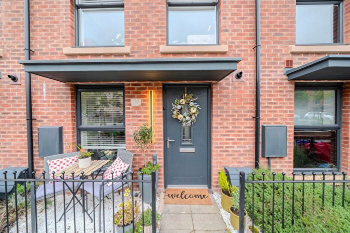 4 Bedroom Town House For Sale In Kingdom Court, Chepstow, NP16