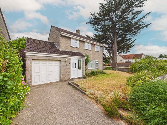 3 Bedroom Detached House For Sale In Brookland Road, Langport, TA10