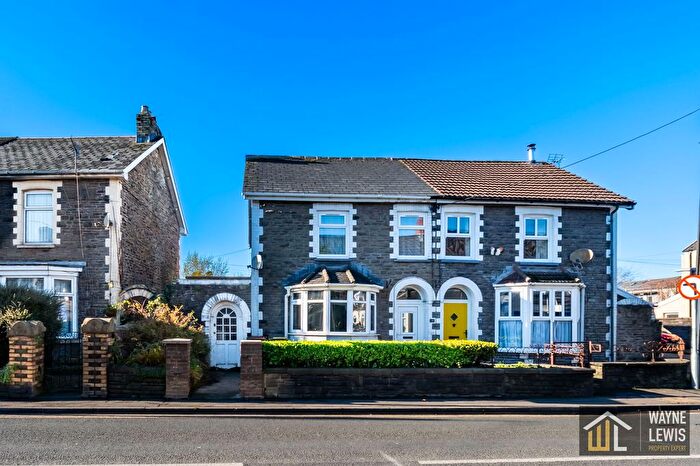 3 Bedroom Semi Detached House For Sale In Pontygwindy Road, Caerphilly, CF83