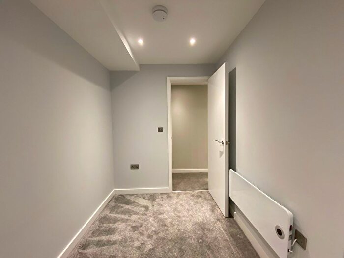 4 Bedroom Flat To Rent In Fortis Green, London, N2