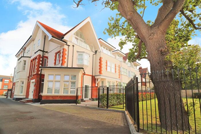 1 Bedroom Apartment To Rent In St. Hildas Mews, Westcliff-On-Sea, SS0