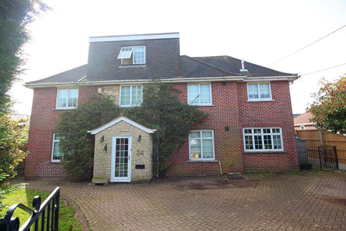 5 Bedroom Detached House For Sale In Sellwood Road, Netley Abbey, Southampton, SO31