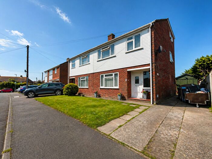 4 Bedroom Semi Detached House For Sale In Liss Road, Eastry, Sandwich, CT13