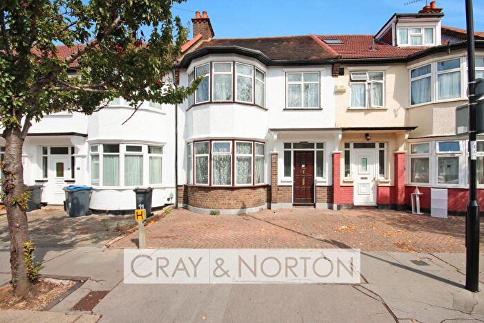 3 Bedroom Terraced House To Rent In Fernhurst Road, Addiscombe, CR0