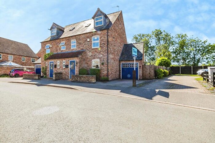 4 Bedroom Semi Detached House For Sale In Hodson Close, Skellingthorpe, LN6