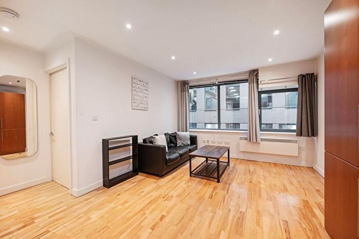 1 Bedroom Flat To Rent In Fetter Lane, Holborn, London, EC4A