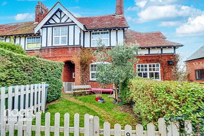 3 Bedroom End Of Terrace House For Sale In The Street, Bawdsey, IP12