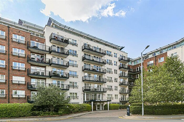 1 Bedroom Flat To Rent In Seven Kings Way, Kingston Upon Thames, KT2