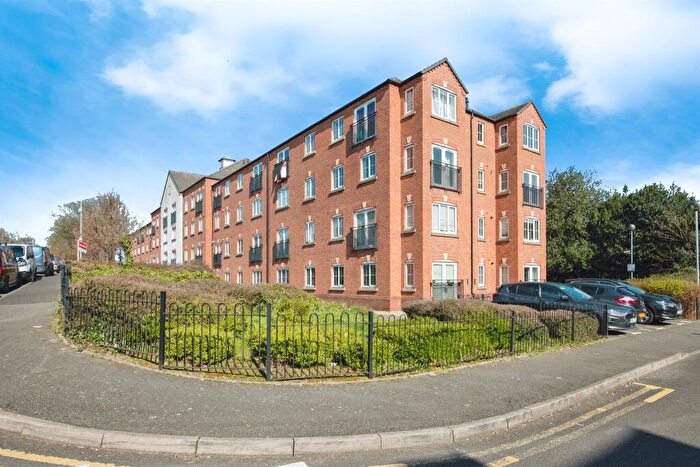 2 Bedroom Apartment For Sale In Harrington Croft, West Bromwich, B71