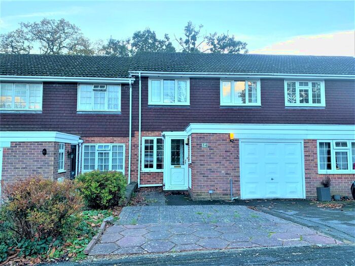 3 Bedroom Terraced House To Rent In Rosebank Close, Southampton, SO16
