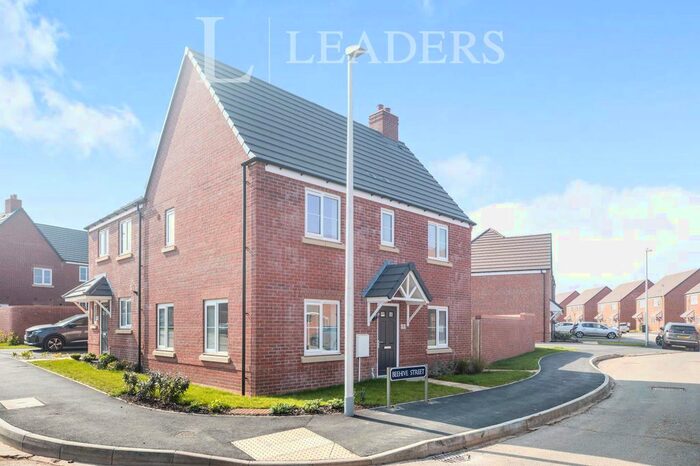 3 Bedroom Link Detached House To Rent In Beehive Street, Warwick, CV34