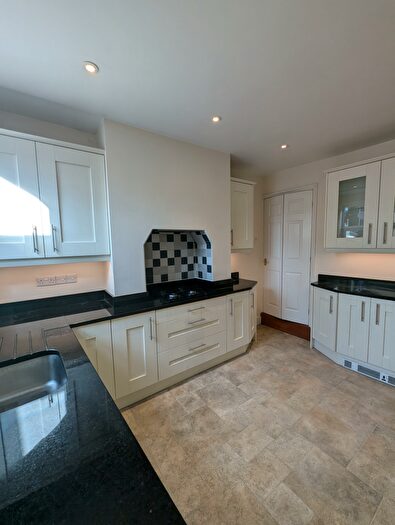 2 Bedroom House To Rent In Thorns Road, Brierley Hill, DY5