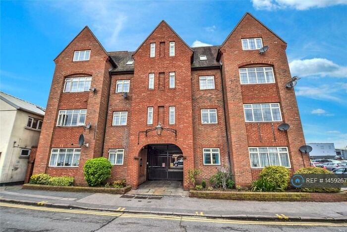 1 Bedroom Flat To Rent In The Cloisters, Dartford, DA1