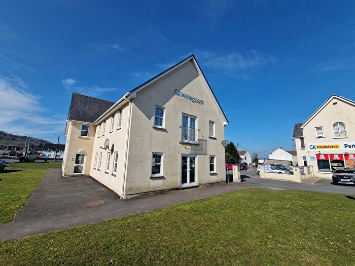 1 Bedroom Flat To Rent In Station Road, Penclawdd, Swansea, SA4