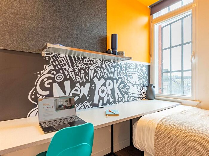 Studio To Rent In Clyde Street, Glasgow, G1