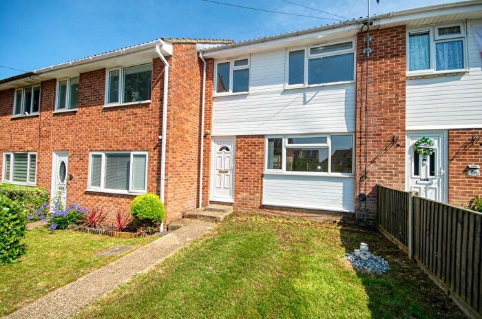 3 Bedroom Terraced House For Sale In Tickleford Drive, Southampton, SO19