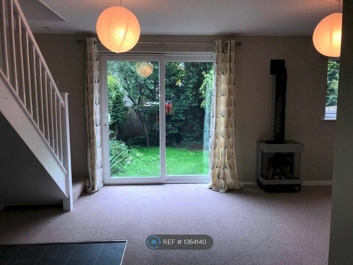 2 Bedroom Semi-Detached House To Rent In Briery Lane, Shrewsbury, SY3