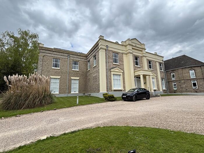 2 Bedroom Flat For Sale In Flat, Lilystone Hall, Honeypot Lane, Stock, Ingatestone, Essex, CM4