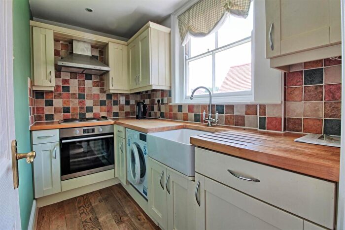 2 Bedroom Apartment To Rent In High Street, Buntingford, SG9