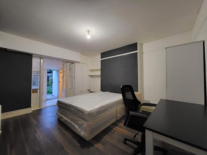 1 Bedroom Studio To Rent In Hill Road, Mitcham, CR4