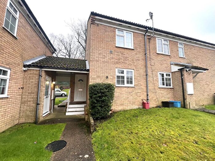 2 Bedroom End Of Terrace House To Rent In Providence Grove, Stevenage, SG1