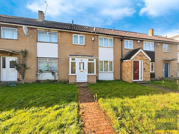 4 Bedroom Property To Rent In Pamplins, Basildon, SS15