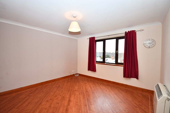2 Bedroom Flat To Rent In Holm Dell Court, Inverness, Inverness-Shire, IV2