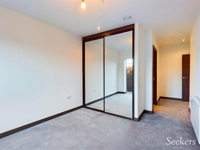 2 Bedroom Apartment To Rent In Mill Wood, Leander Heights Mill Wood, ME14