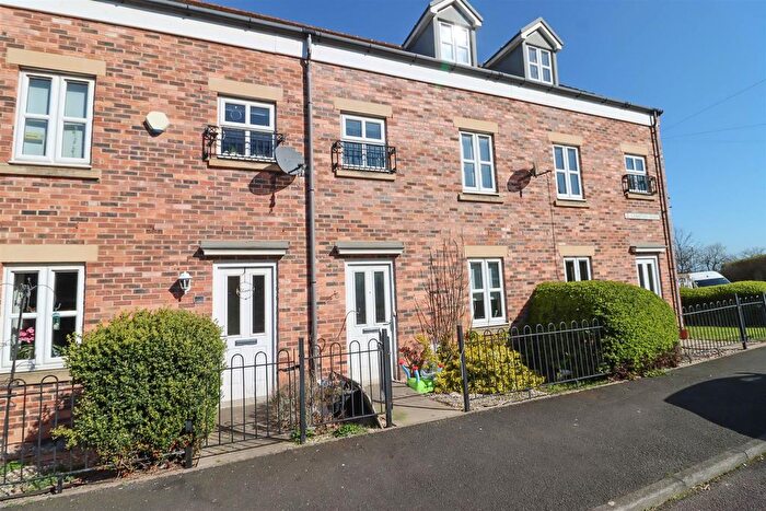 3 Bedroom Property To Rent In Cemetery Road, Gateshead, NE8