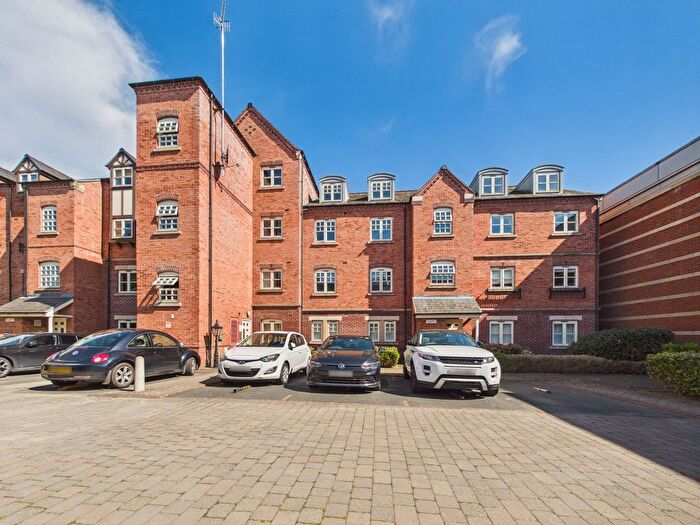 1 Bedroom Flat For Sale In Friar Court, Friar Street, Worcester, Worcestershire, WR1