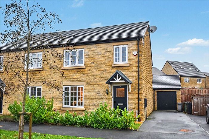 4 Bedroom Semi-Detached House For Sale In Ramble Crescent, Micklefield, Leeds, West Yorkshire, LS25