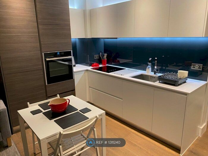 1 Bedroom Flat To Rent In Hopgood Tower, London SE3