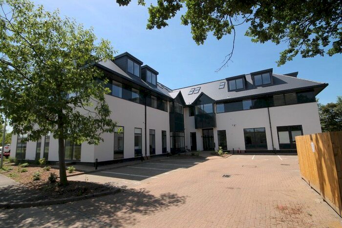 1 Bedroom Flat To Rent In Challenge Court, Leatherhead KT22
