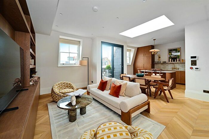 3 Bedroom Flat For Sale In Ifield Road, Chelsea, SW10