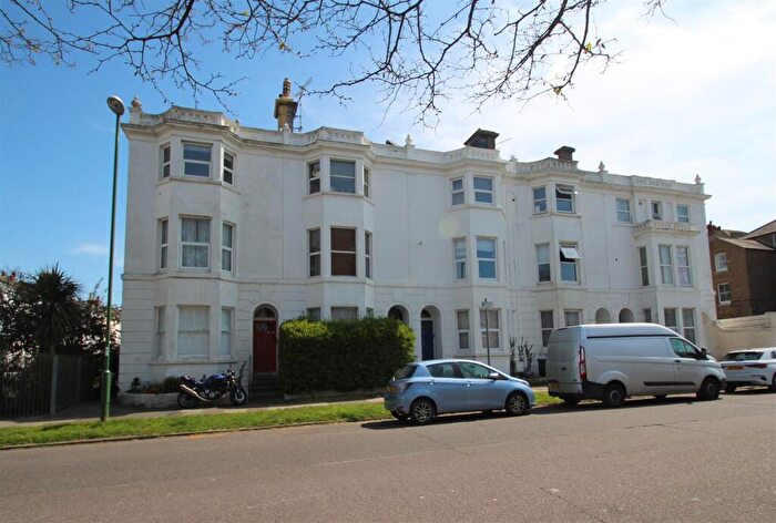 Studio To Rent In St. Augustine Road, Littlehampton, West Sussex, BN17