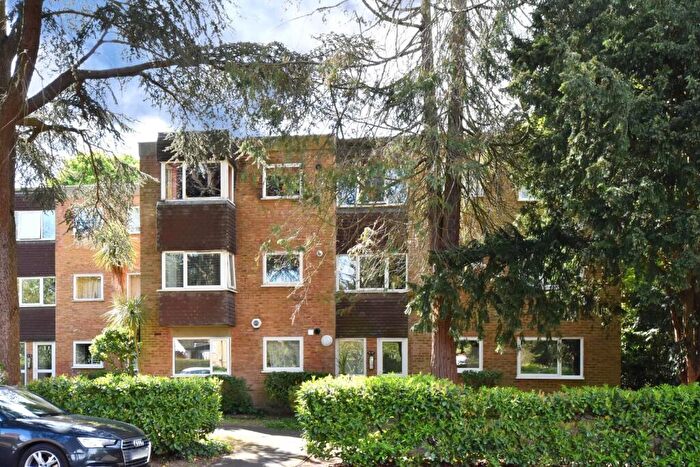 2 Bedroom Apartment For Sale In Eaton Court, Kemnal Road, Chislehurst, BR7