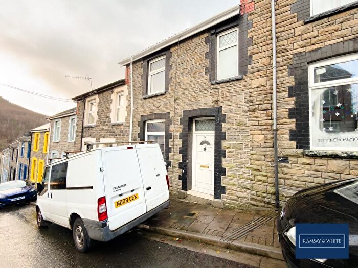 3 Bedroom Terraced House To Rent In Burns Street, Aberdare, CF44