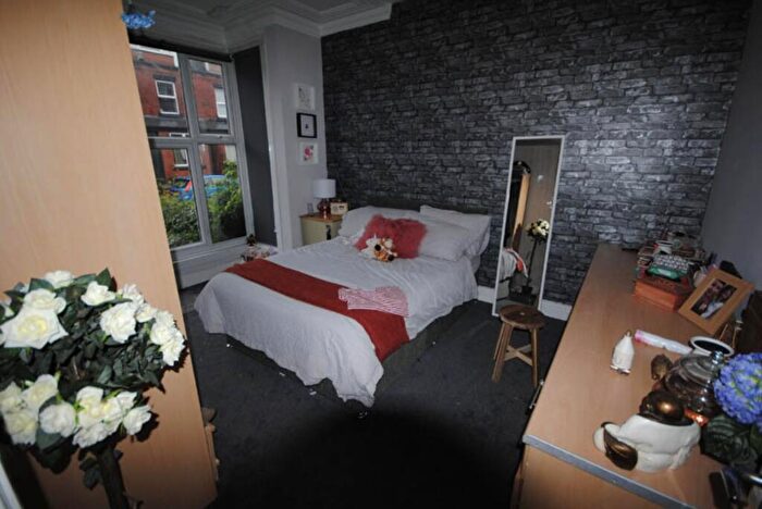 5 Bedroom House To Rent In Grimthorpe Street, Leeds, LS6