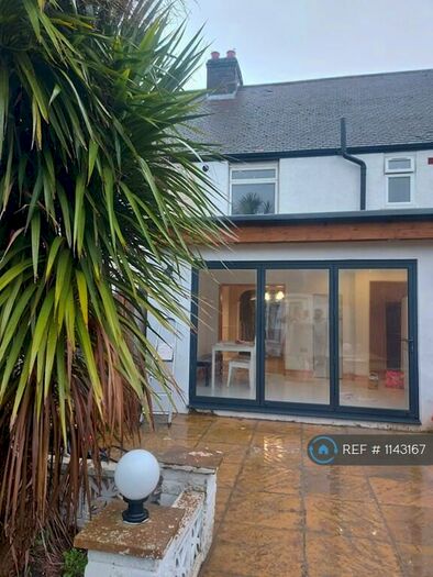 3 Bedroom Terraced House To Rent In Eastbrook Way, Brighton, BN41