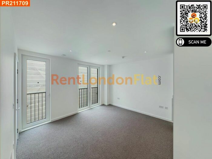 1 Bedroom Flat To Rent In Fountain Park Way, London W12