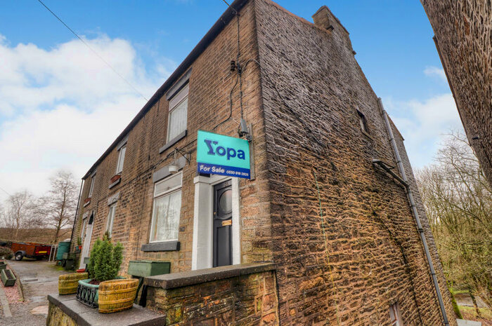 2 Bedroom Semi-Detached House For Sale In Thornsett, High Peak, SK22