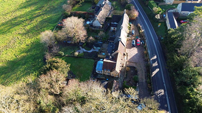 4 Bedroom Detached House For Sale In Gayhurst, Newport Pagnell, MK16