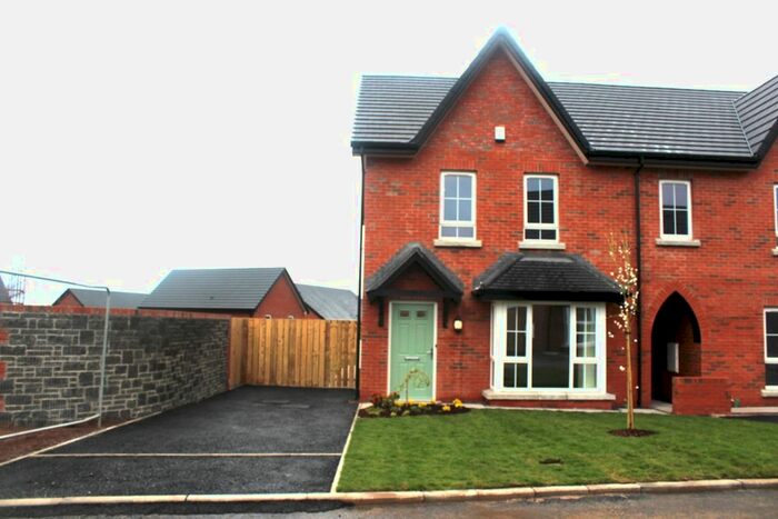 3 Bedroom Terraced House To Rent In Millmount Village Square, Dundonald, Belfast, BT16