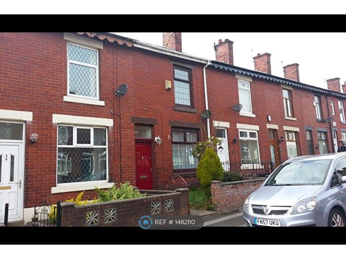2 Bedroom Terraced House To Rent In Grosvenor Street, Manchester, M26