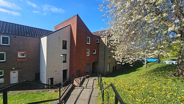 5 Bedroom Terraced House To Rent In Watson Street, DD4