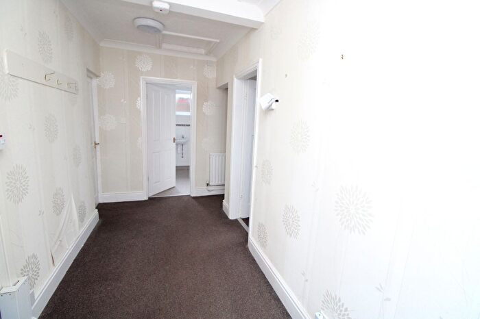 2 Bedroom Bungalow For Sale In Oakville Avenue, Rhyl, Denbighshire, LL18