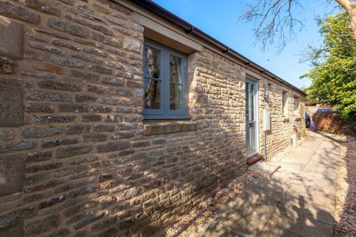 1 Bedroom House To Rent In Witney Lane, Leafield, OX29