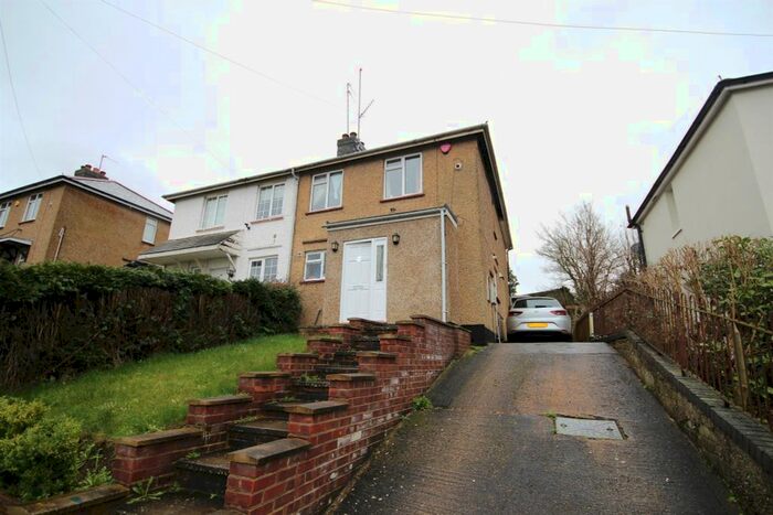 3 Bedroom Property To Rent In Bassil Road, Hemel Hempstead, HP2