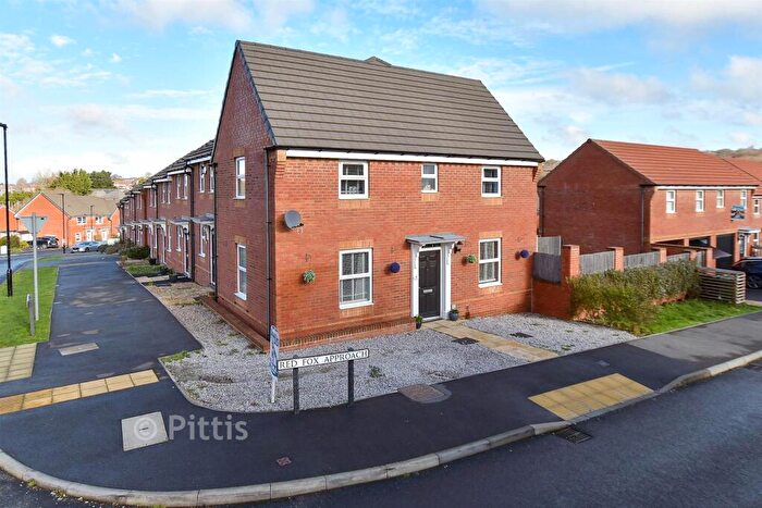 3 Bedroom End Of Terrace House For Sale In Red Fox Approach, Newport, Isle Of Wight, PO30
